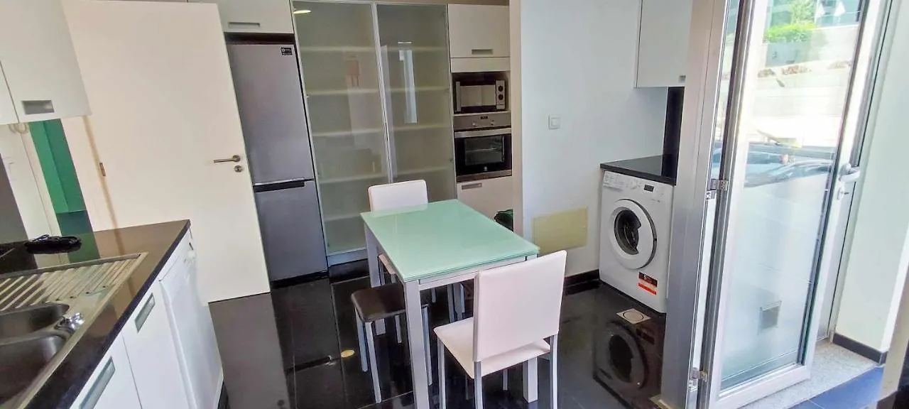 Lindas Holiday Apartment Funchal  Funchal (Madeira)